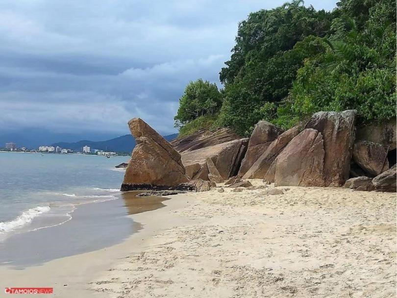 Apto Lindo E Aconchegante Com Piscina 202A Caraguatatuba Bagian luar foto